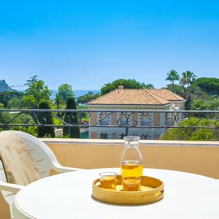 Pierre & L'ange Gardien Villefranche-sur-Mer