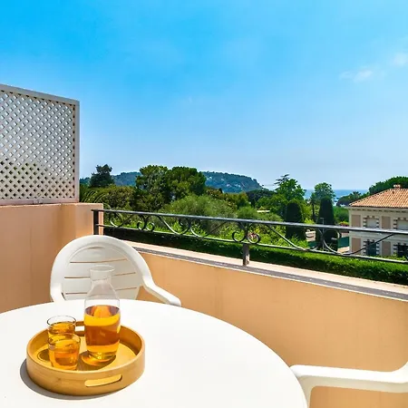 Pierre & L'ange Gardien Lejlighedshotel