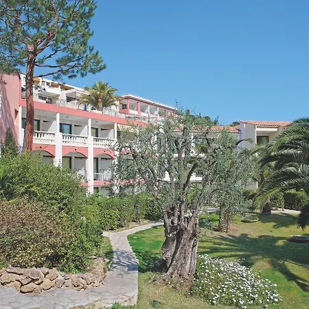Aparthotel Résidence Pierre&vacances L'ange Gardien 3*