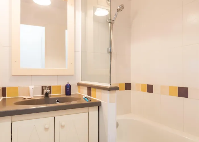 Ξενοδοχείο με διαμερίσματα Pierre & L'ange Gardien Βιλφράνς-συρ-Μερ