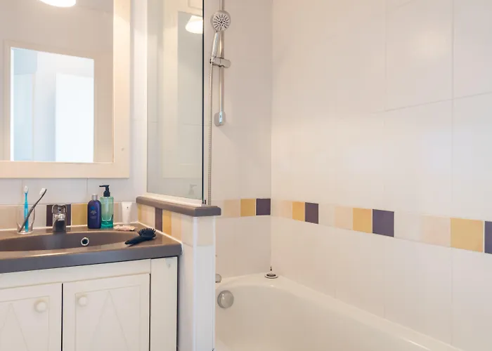 Pierre & L'ange Gardien Ξενοδοχείο με διαμερίσματα