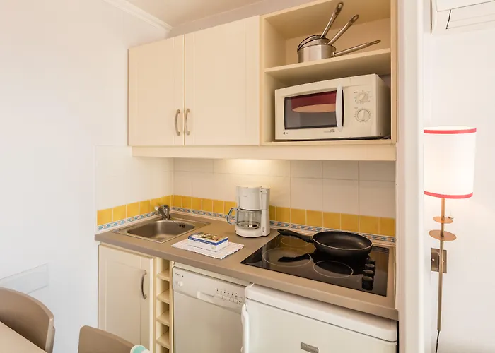 Pierre & L'ange Gardien Βιλφράνς-συρ-Μερ