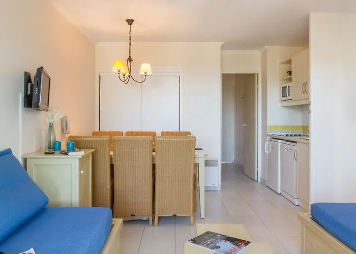 Pierre & L'ange Gardien Ξενοδοχείο με διαμερίσματα